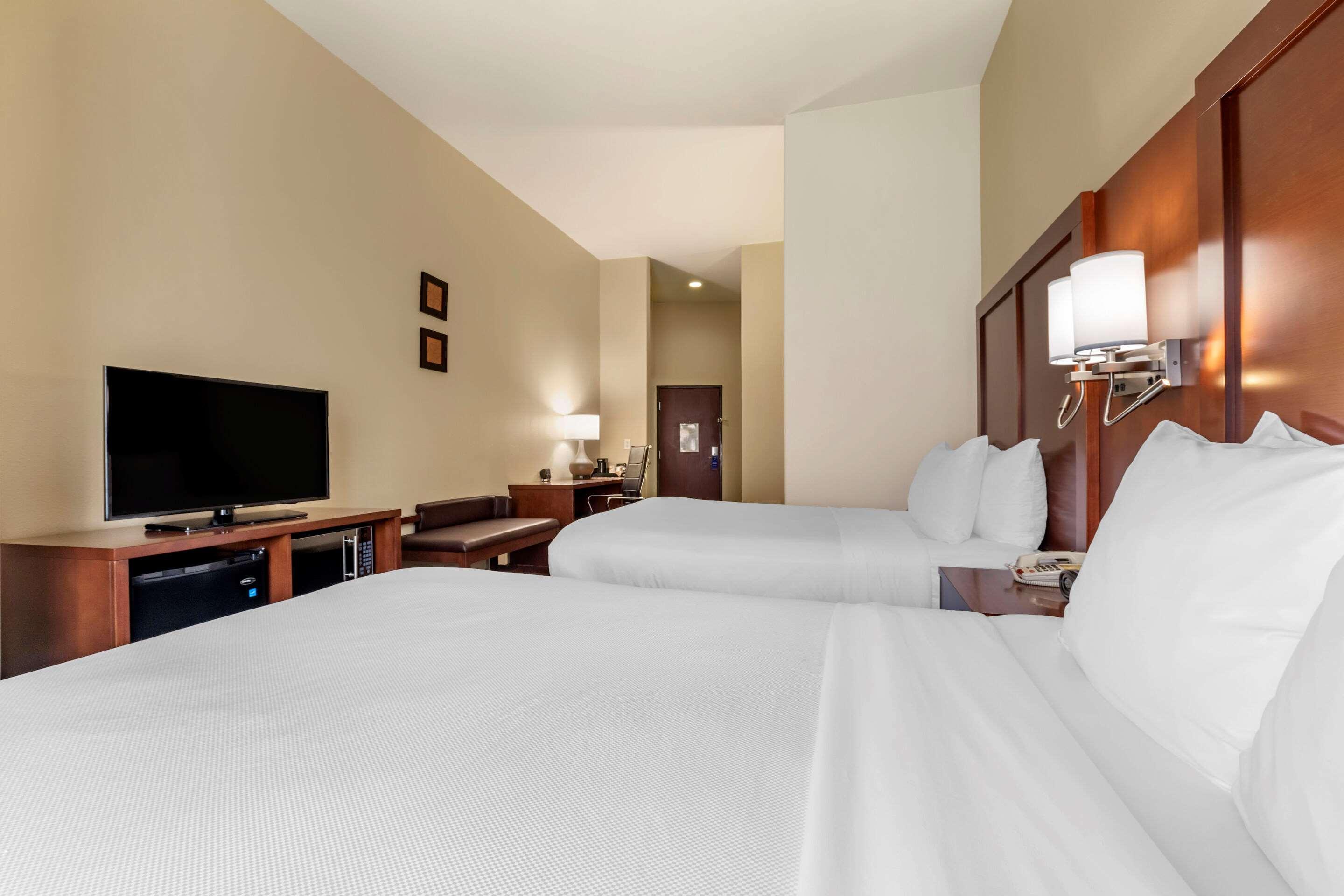 Comfort Suites West Dallas - Cockrell Hill Экстерьер фото