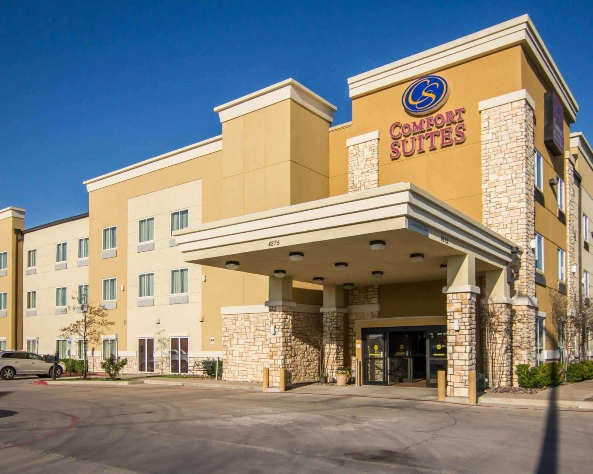 Comfort Suites West Dallas - Cockrell Hill Экстерьер фото